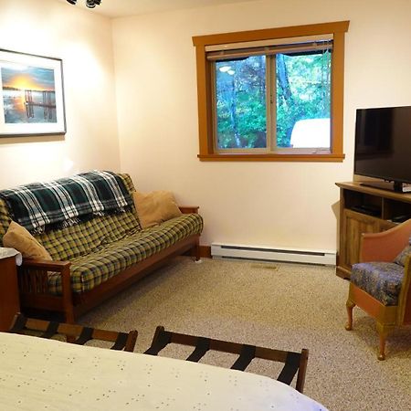 Summerhill Guest House Tofino Eksteriør bilde